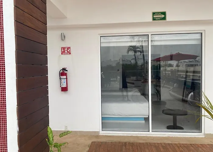 Hotel Cache & (adults Only)