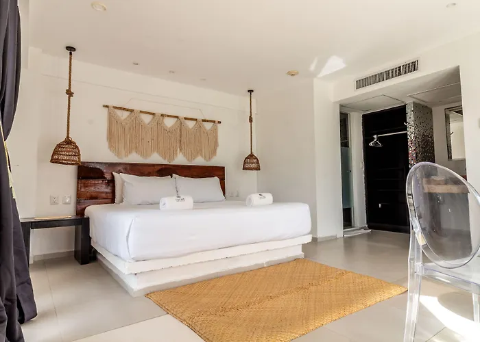 Cache & (adults Only) 3* Playa del Carmen